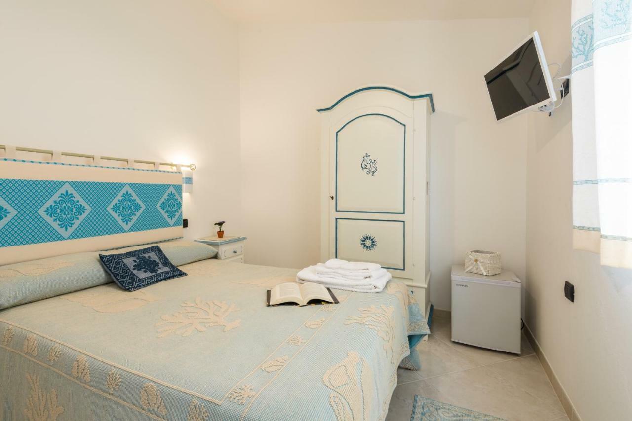 Le Due Isole Apartment Olbia Bagian luar foto