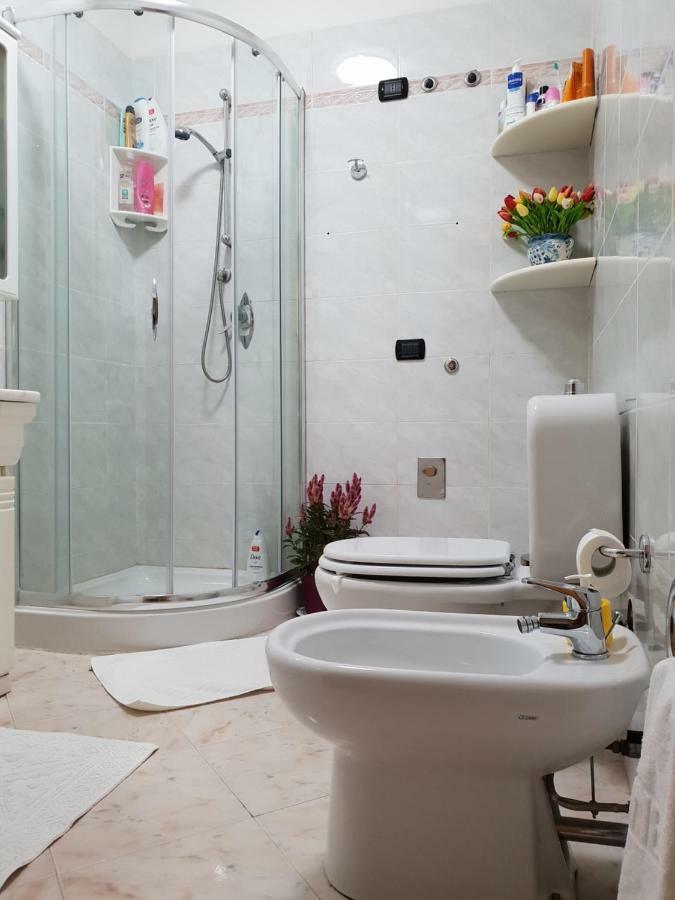 Le Due Isole Apartment Olbia Bagian luar foto